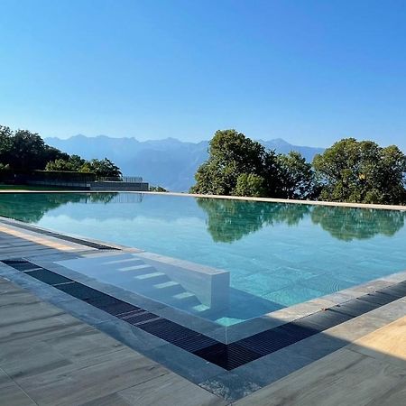 Les Terrasses De Lavaux 1 - Appartement De Luxe Avec Vue Panoramique Et Piscine Puidoux Buitenkant foto